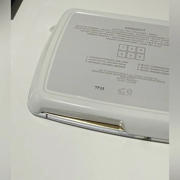 Hourglass Ambient Lighting Edit Unlocked 2025 Palette - Picture 11 of 11